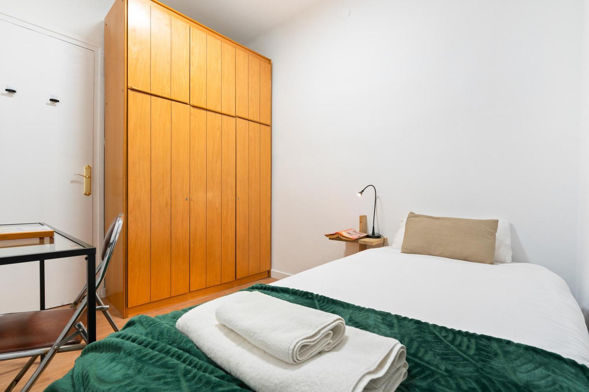 Stunning 5br With Sagrada Familia Views