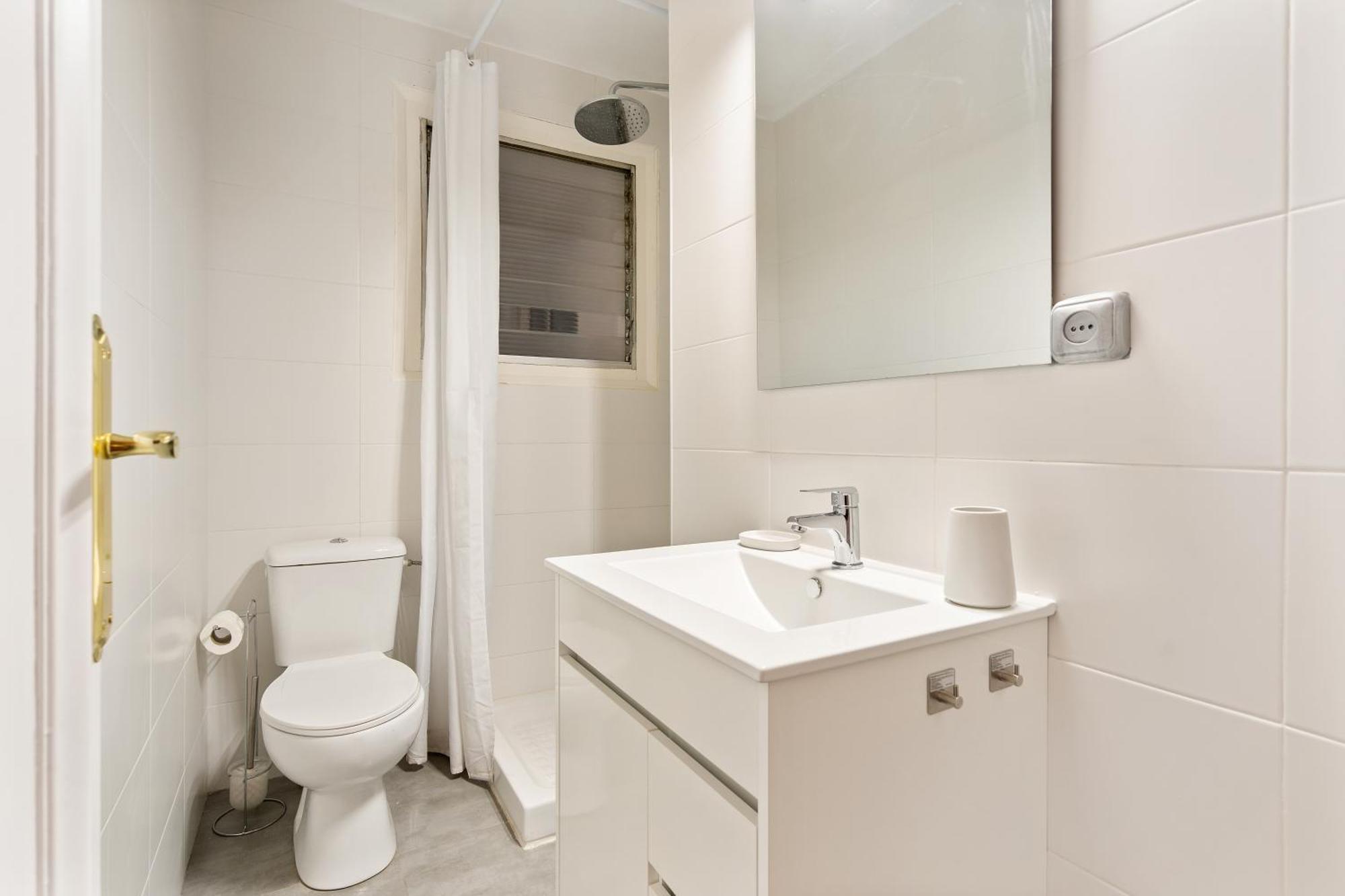 Stunning 5br With Sagrada Familia Views Barcelona