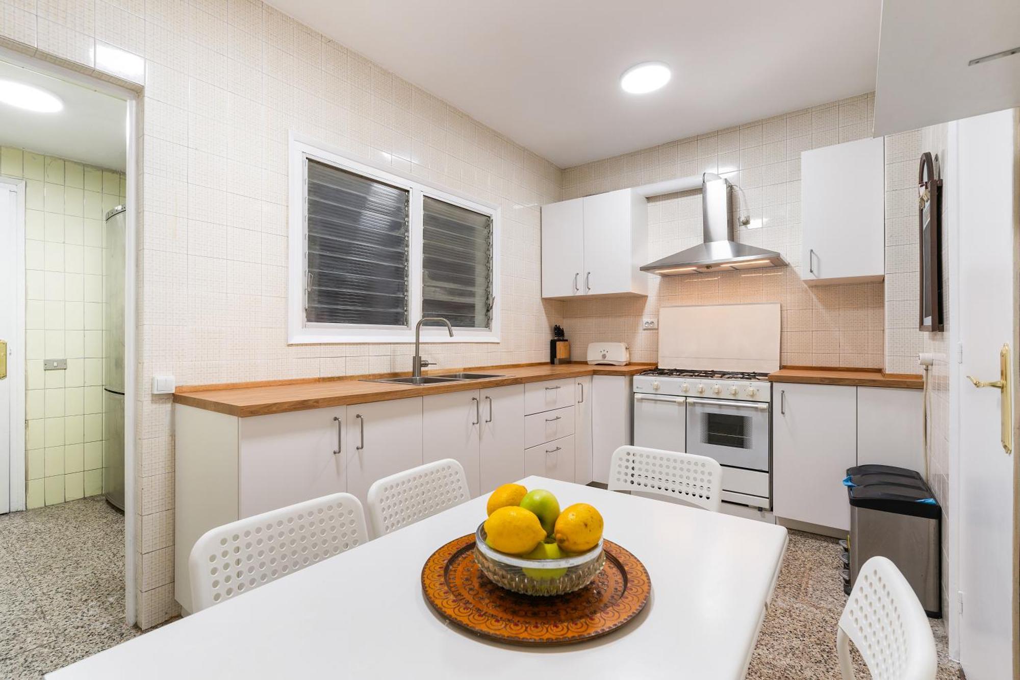 Apartamento Stunning 5br With Sagrada Familia Views Barcelona